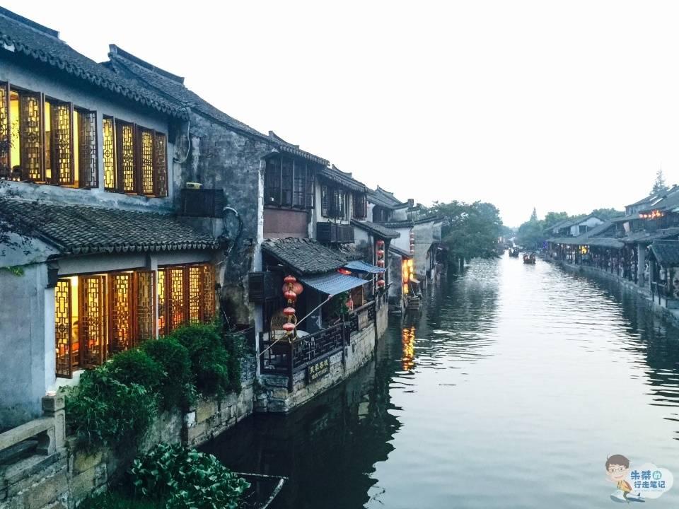 如果穿越回高考结束的时刻，你最想对自己说什么？